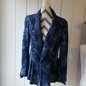 Boutique style sweater